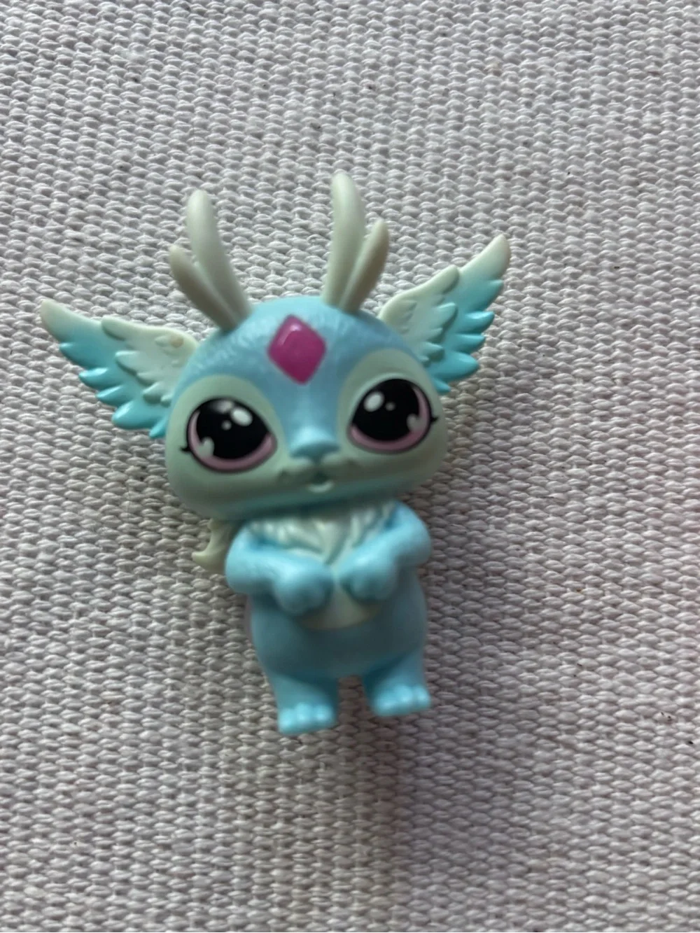 N/A figures mythical blue